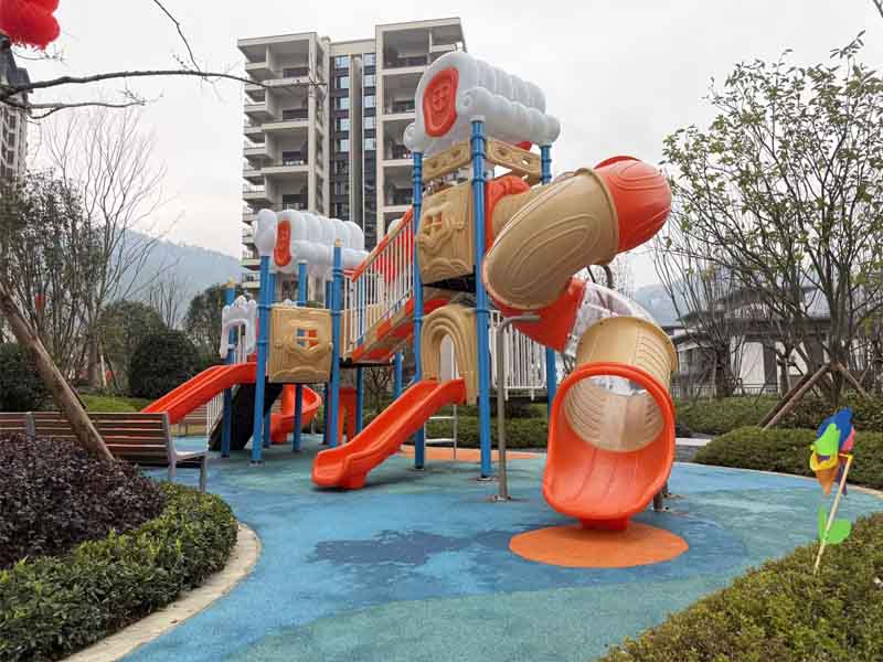 White Cloud Theme Slide - Case Study in Zunyi, Guizhou, China